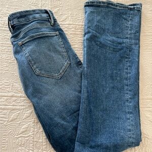 Good American boot cut jeans size 6/28